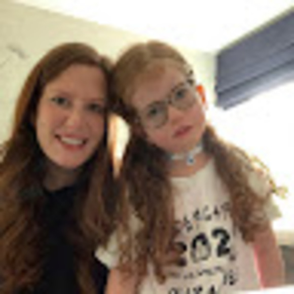 Meet your Posher, Jennifer - Picture 1 of 1